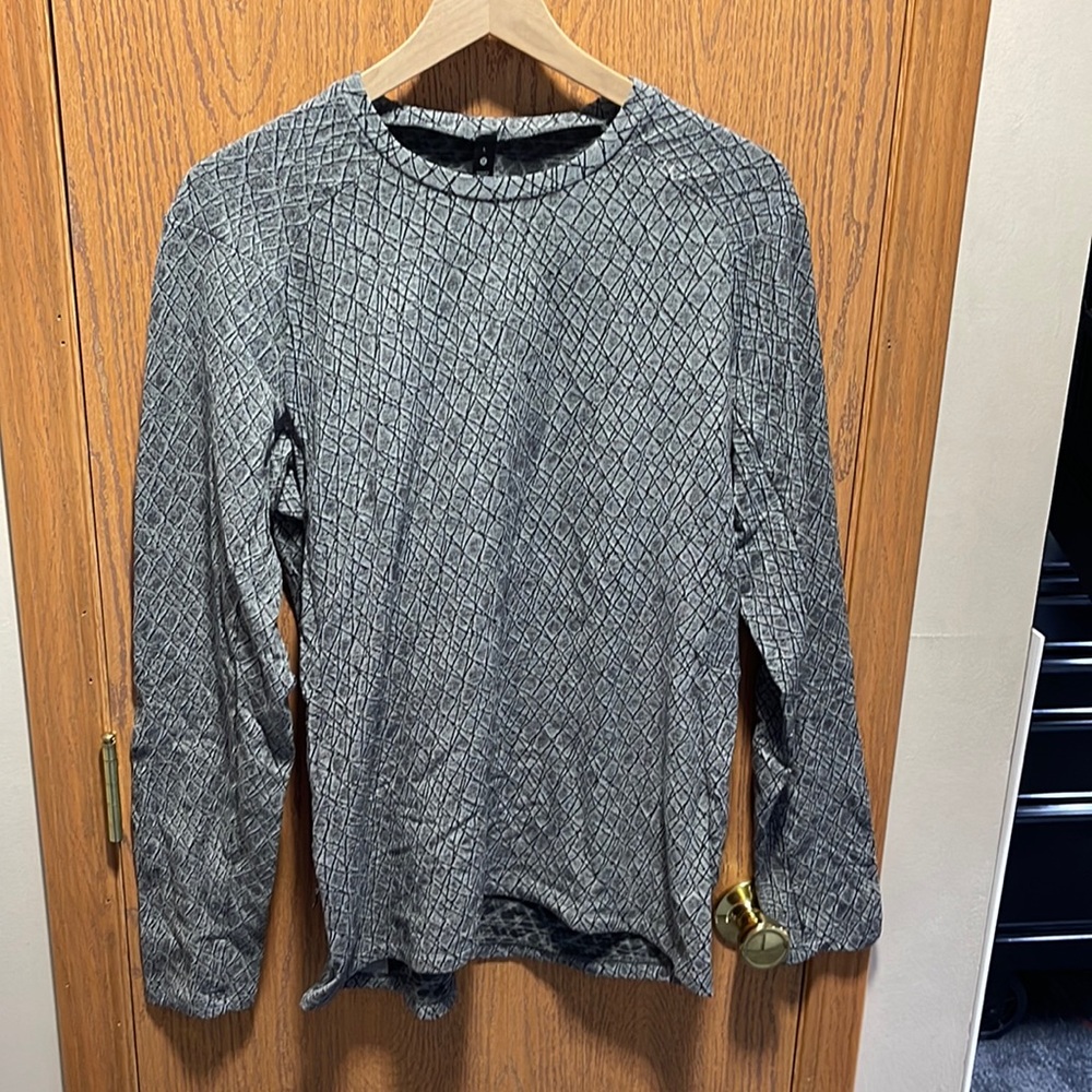 Lululemon surge warm crew